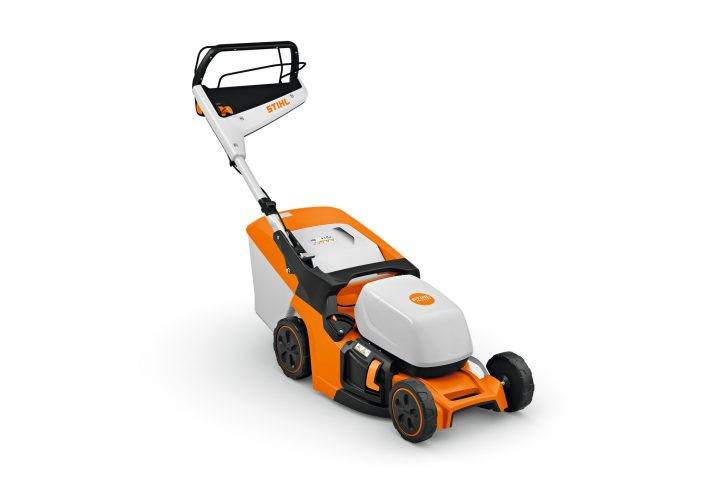 Stihl RMA 443V